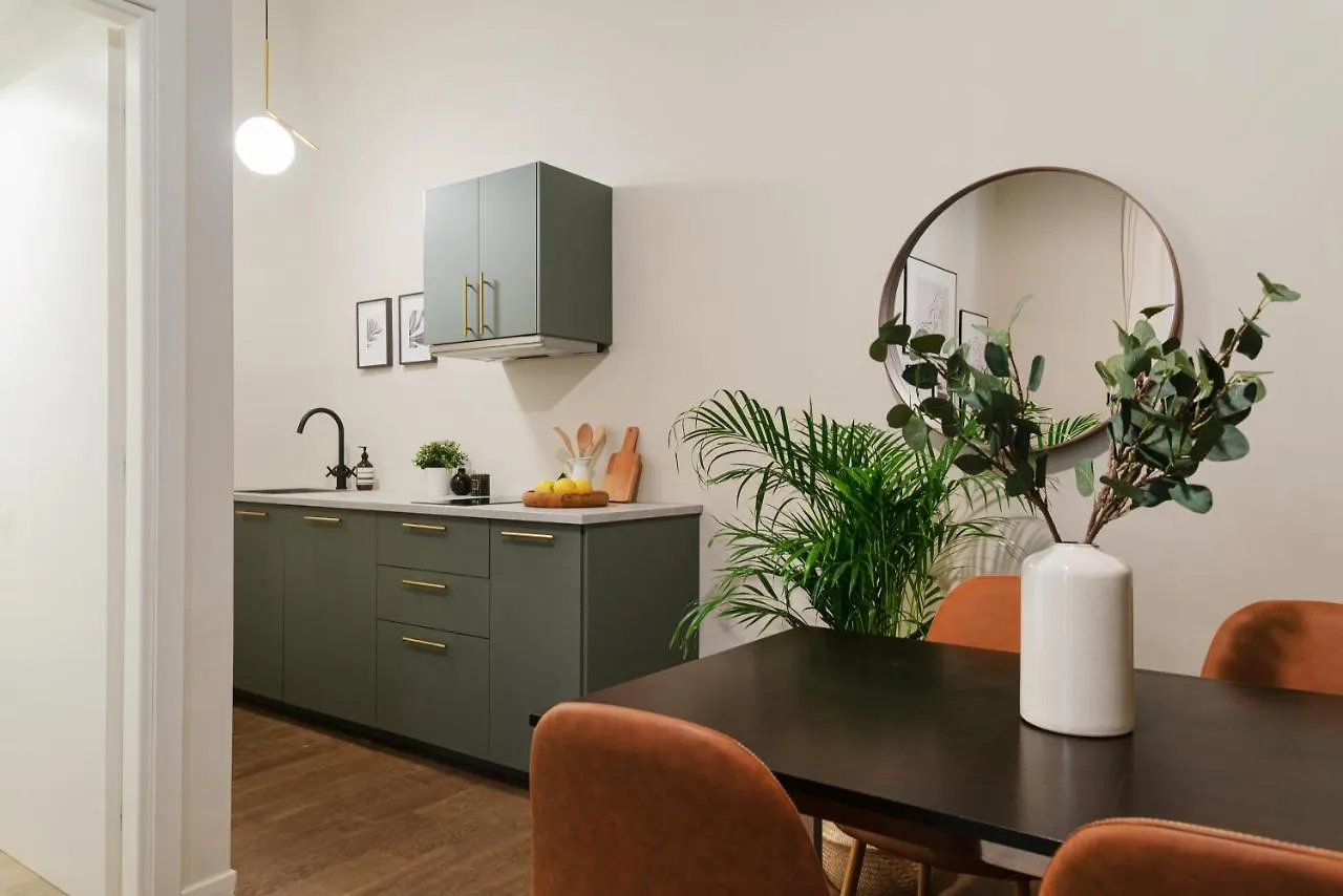 Lejlighed New & Cozy Apt In Porta Romana Milano